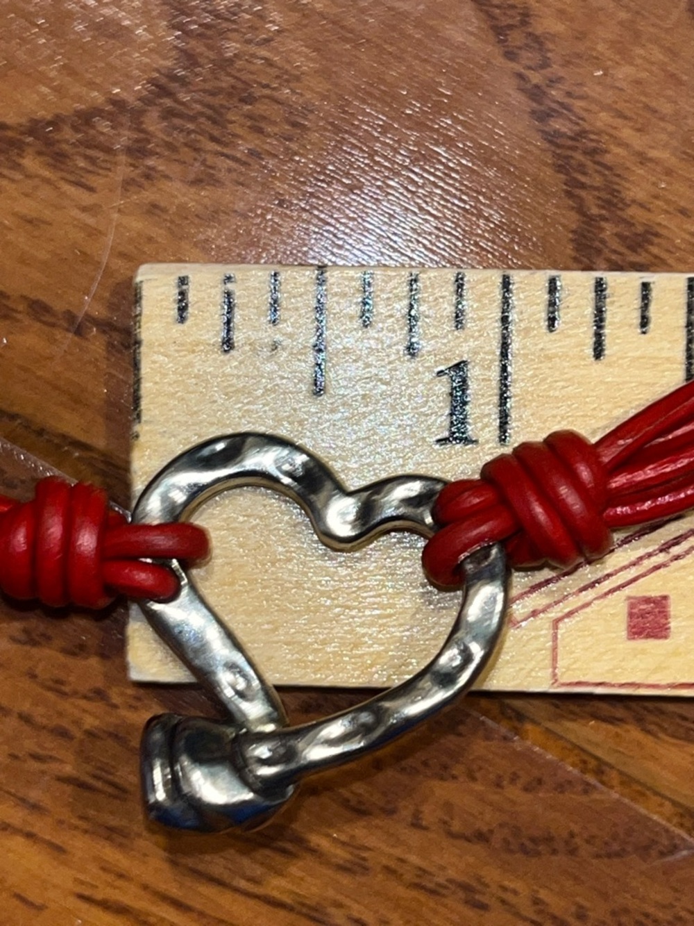 Red Multi-Strand Heart Hook magnetic clasp Bracelet - Picture 8 of 8
